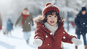 创意雪地上玩雪的儿童亚洲人像冬天堆雪人