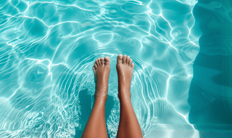 创意美容形体手和腿足部足浴游泳池