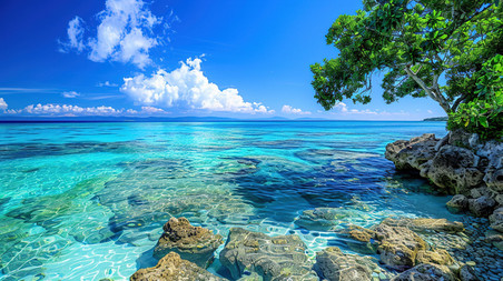 创意蓝天白云下清澈的海岸夏天夏季大海旅游海面旅游风景