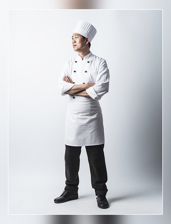 厨师人像摄影一张厨师长的照片亚洲面孔男性全身照戴着厨师帽