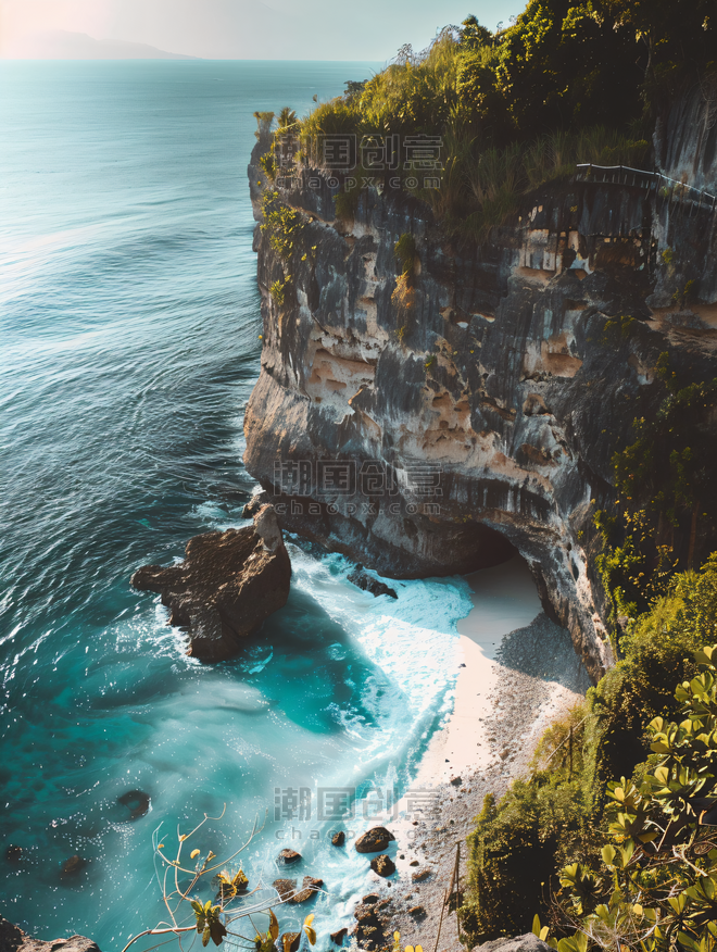 旅游国外夏天夏季大海海边巴厘岛情人崖摄影图